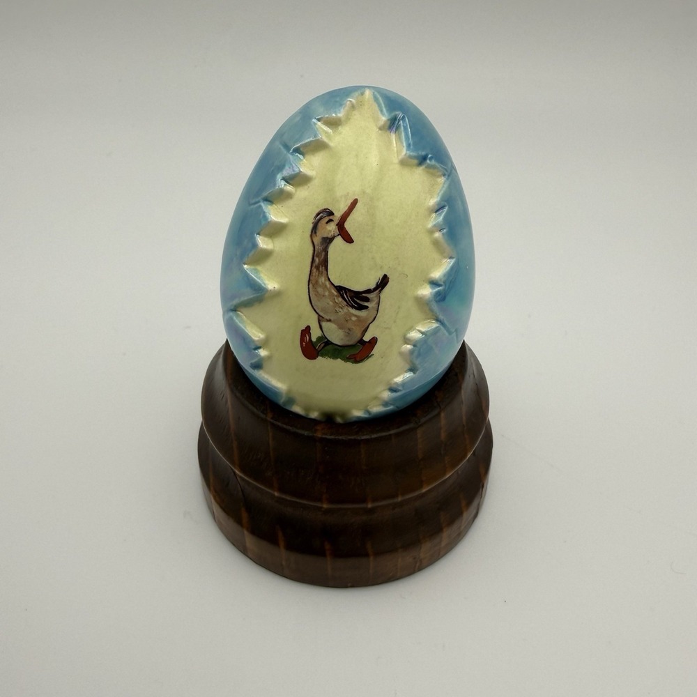 Vtg Hand-Painted Decorative‎ Egg With Duck Colorful & Wooden Stand Easter